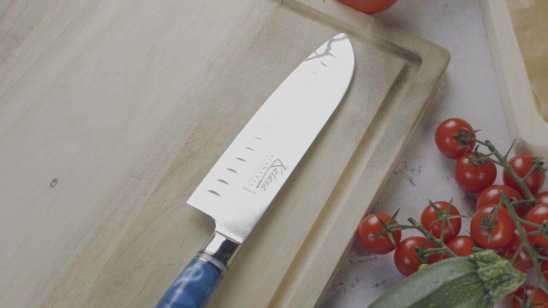 Katana Saya Japanese-style knives promotion video showing range of kitchen knives and knife sets in use.